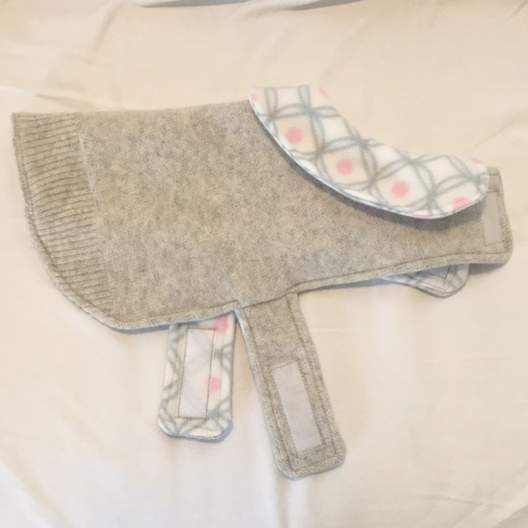 Cashmere blend dog sweater 🐕🐶 - Picture 5 of 6